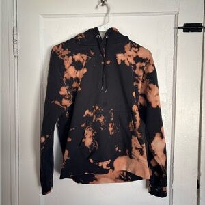 Bleach dye hoodie, small